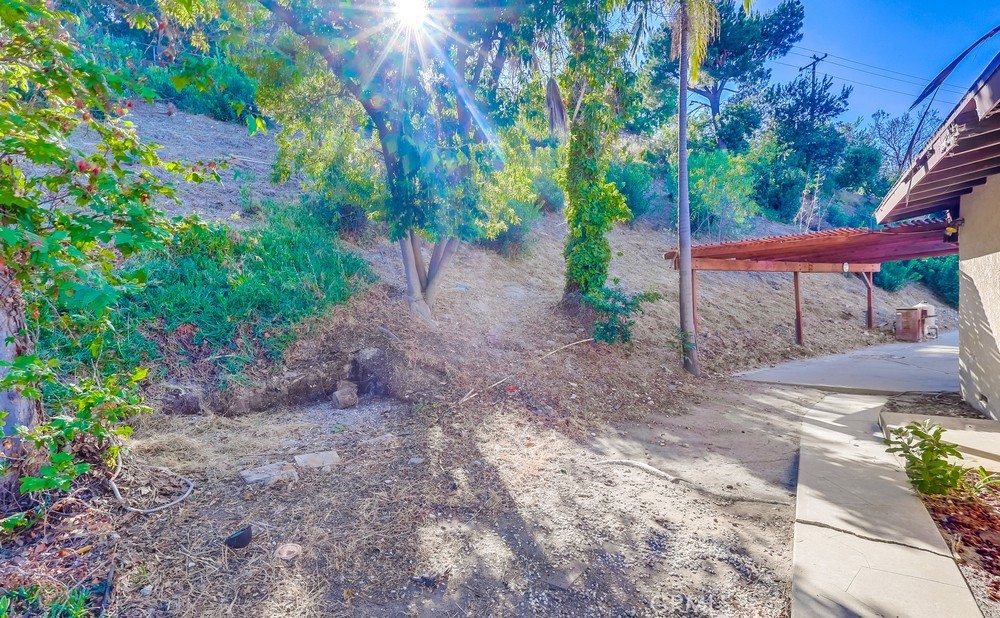 27909 Alaflora Drive