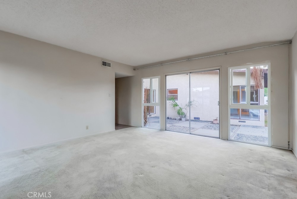 27909 Alaflora Drive