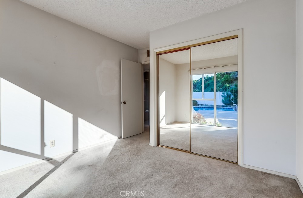 27909 Alaflora Drive