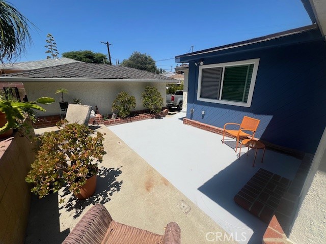 2741 S Walker Avenue