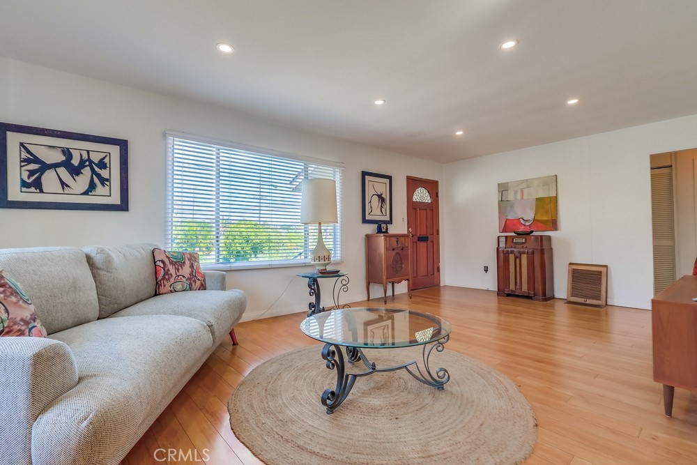 2741 S Walker Avenue