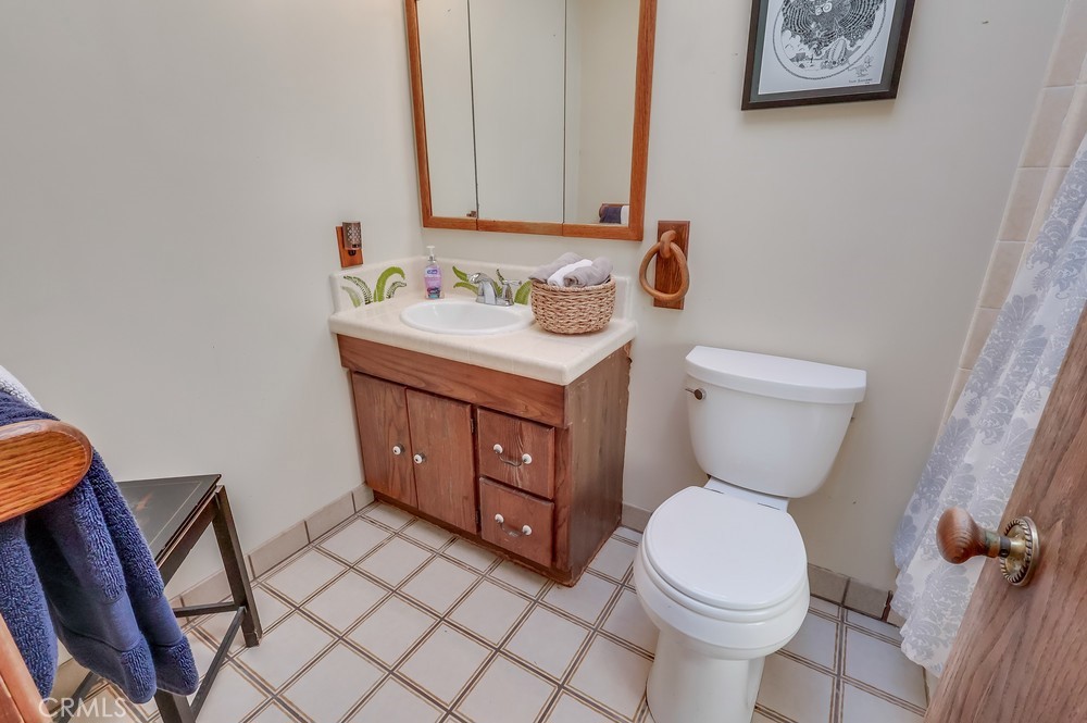 2741 S Walker Avenue