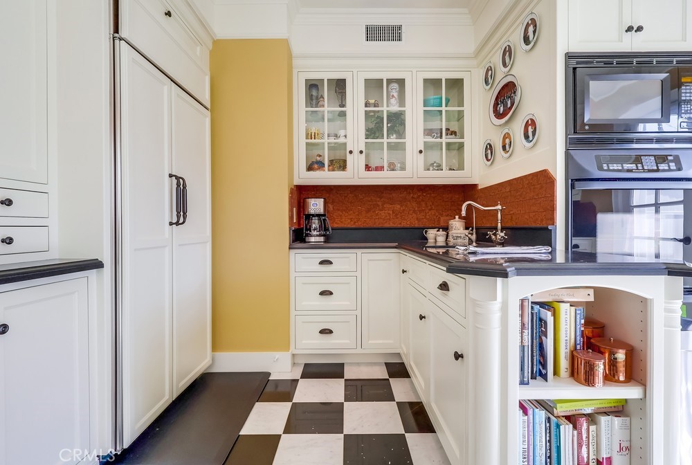 1239 S Patton Avenue