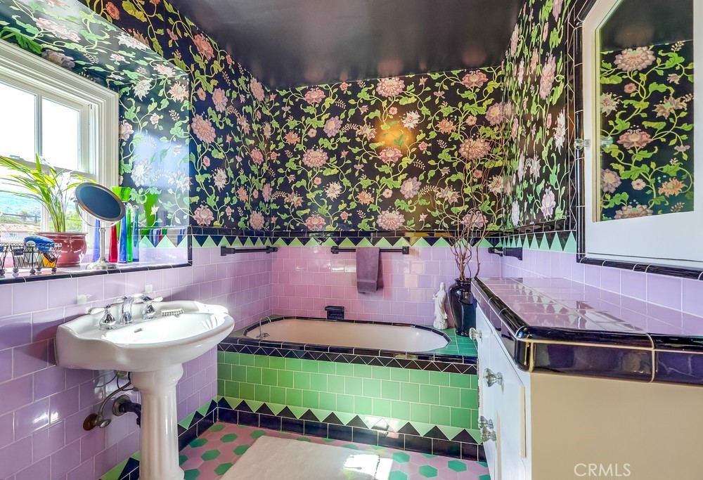 1239 S Patton Avenue