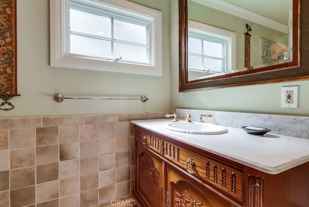 1239 S Patton Avenue