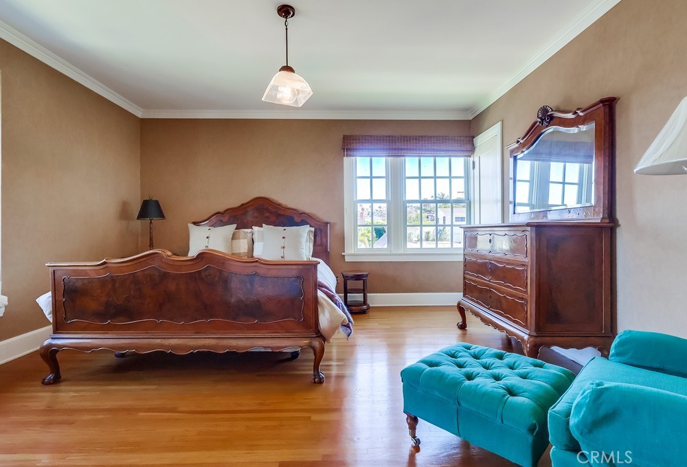 1239 S Patton Avenue