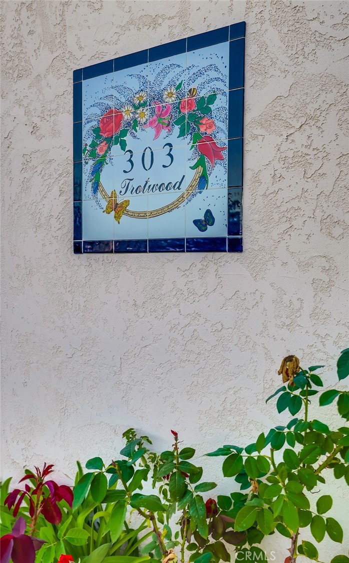 303 N Trotwood Avenue