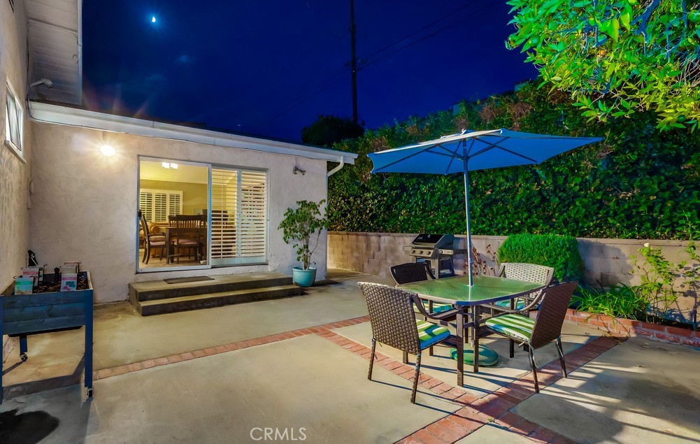 303 N Trotwood Avenue