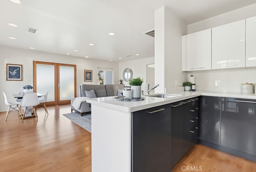 1505 S Walker Avenue