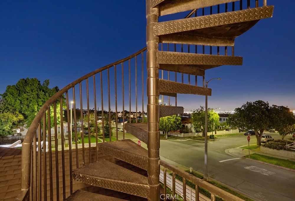 1505 S Walker Avenue