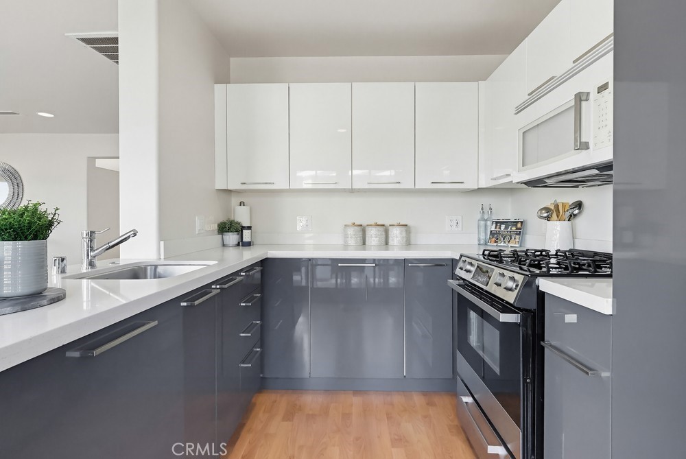 1505 S Walker Avenue