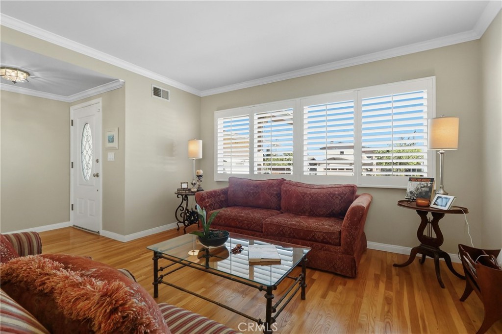 303 N Trotwood Avenue