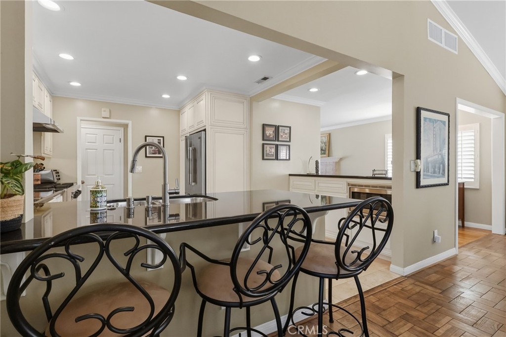 303 N Trotwood Avenue