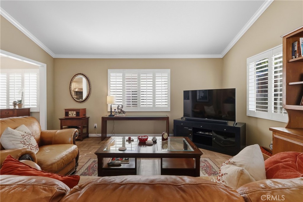 303 N Trotwood Avenue