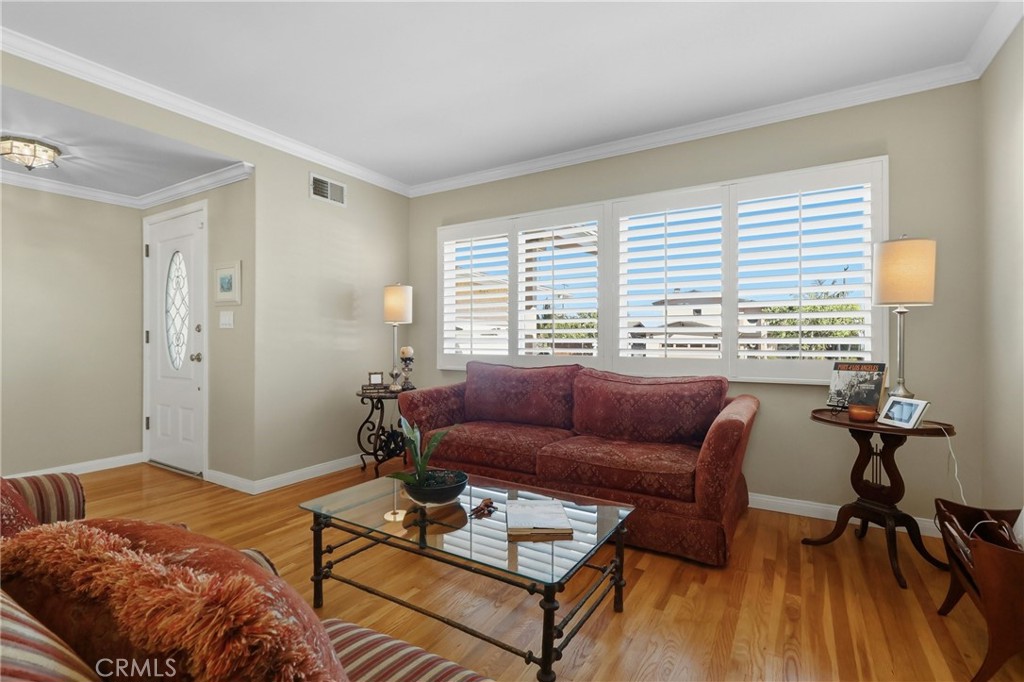 303 N Trotwood Avenue