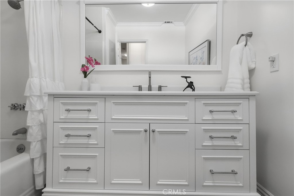 303 N Trotwood Avenue