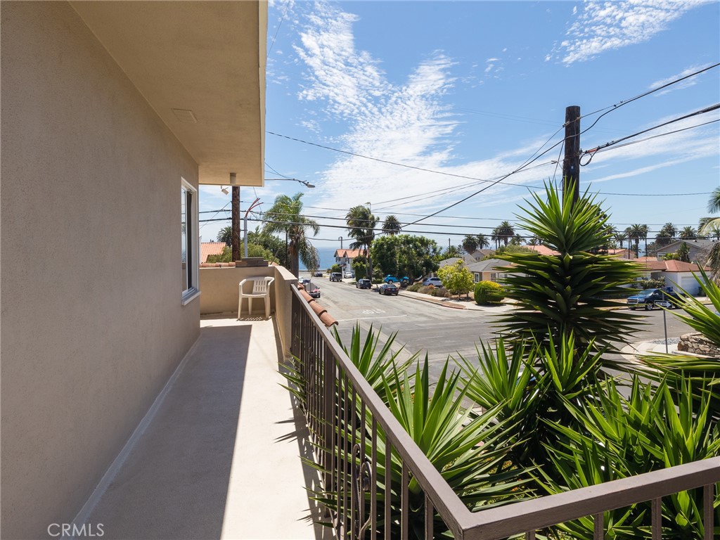 3644 Almeria Street