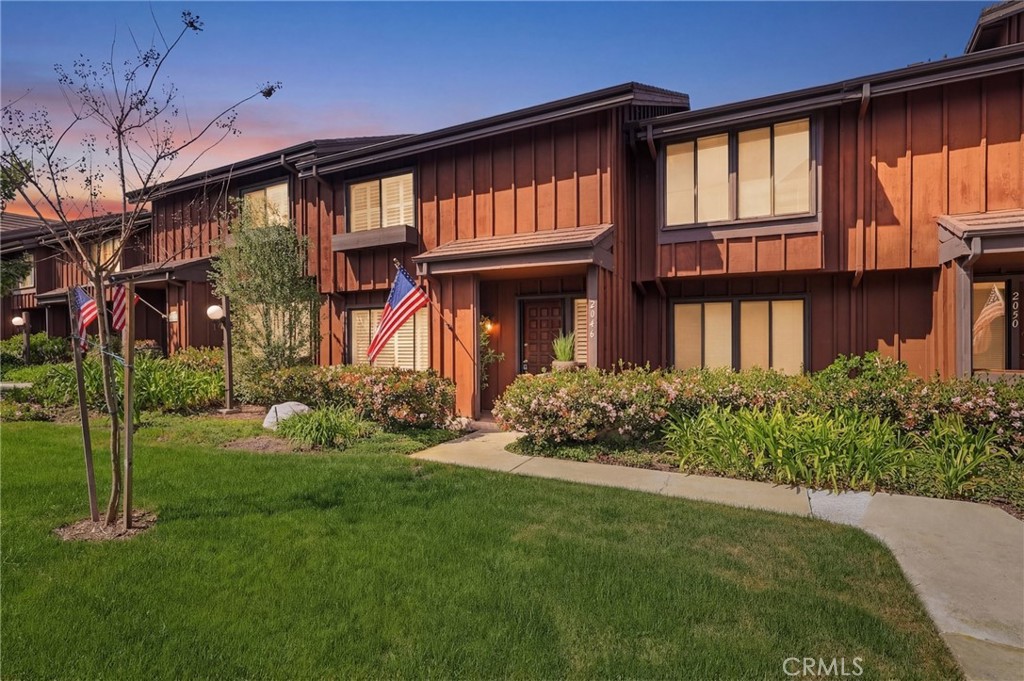 2046 Mount Shasta Drive