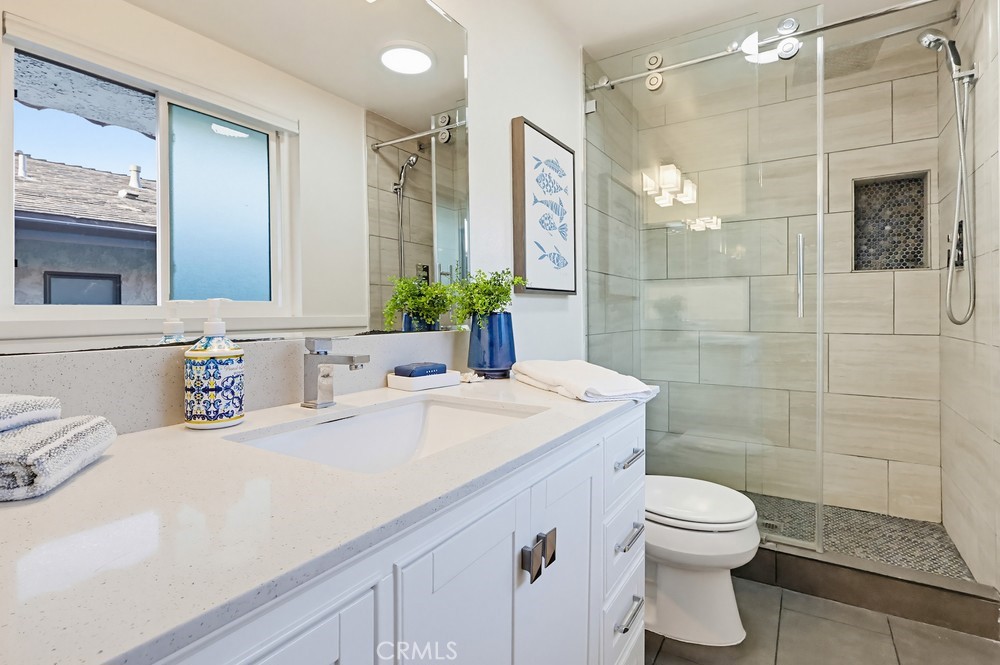 765 W 26th Street 308