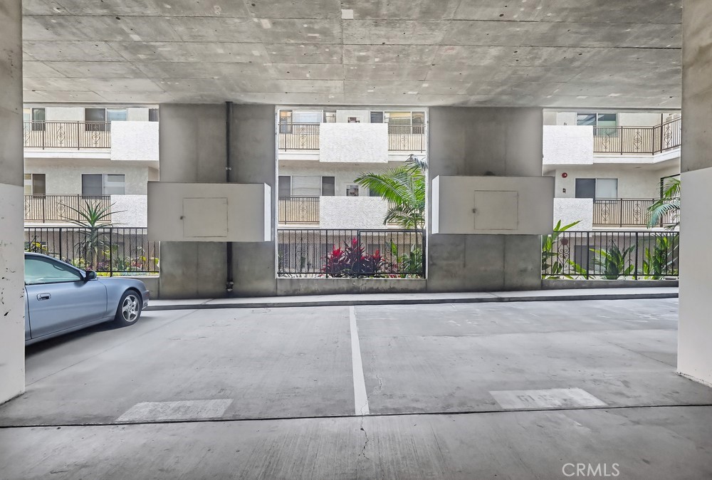 765 W 26th Street 308