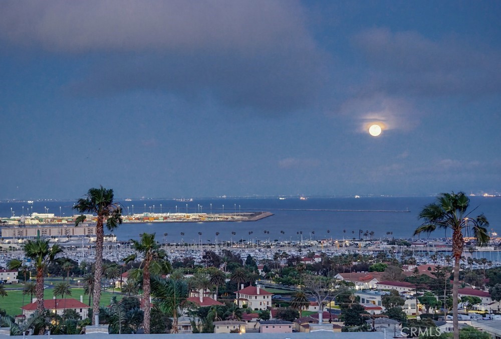 765 W 26th Street 308