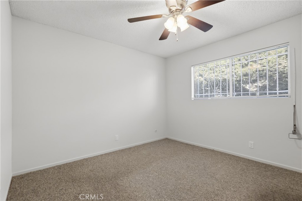 841 W 25th Street