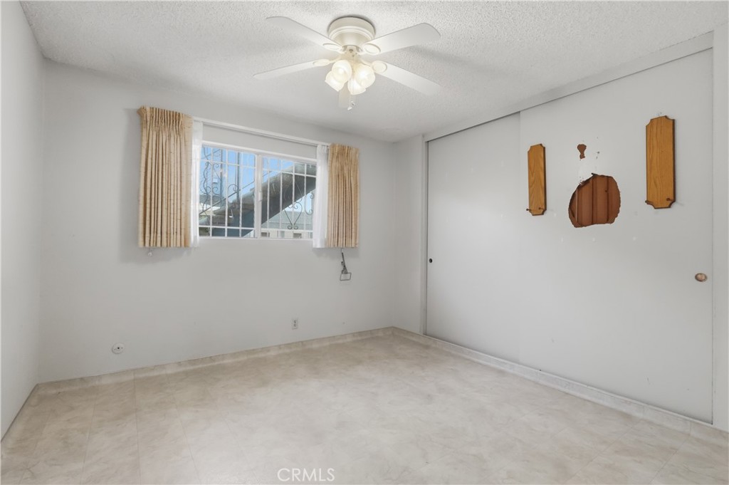 841 W 25th Street