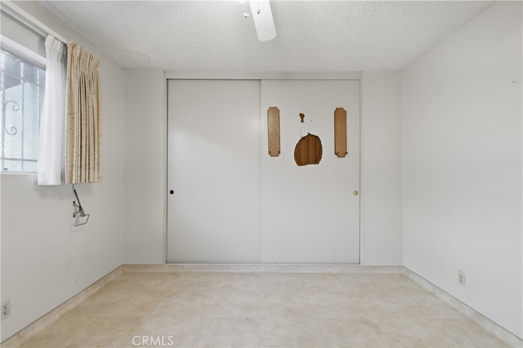 841 W 25th Street