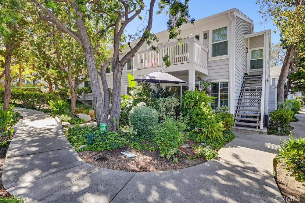 1227 W Capitol Drive 71