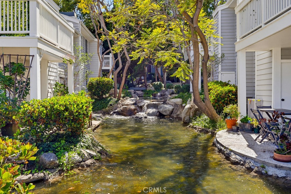 1227 W Capitol Drive 71