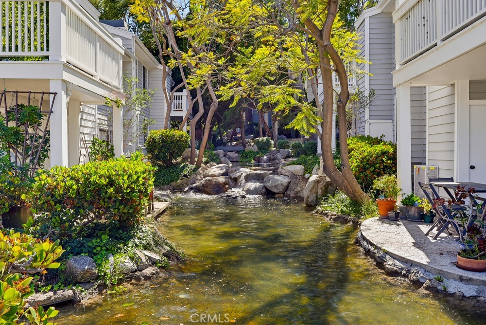 1227 W Capitol Drive 71