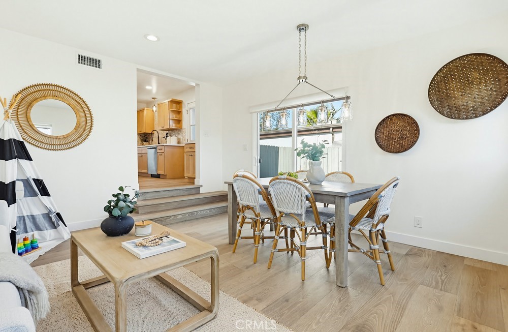 1231 W Santa Cruz Street