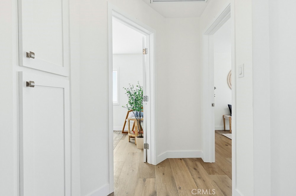 1231 W Santa Cruz Street