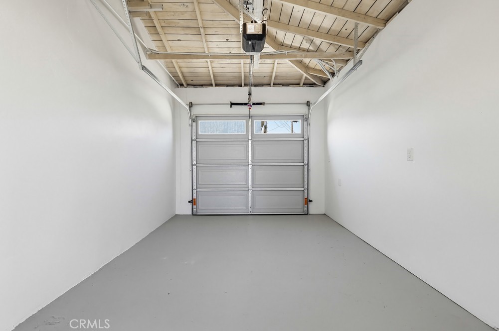 1231 W Santa Cruz Street
