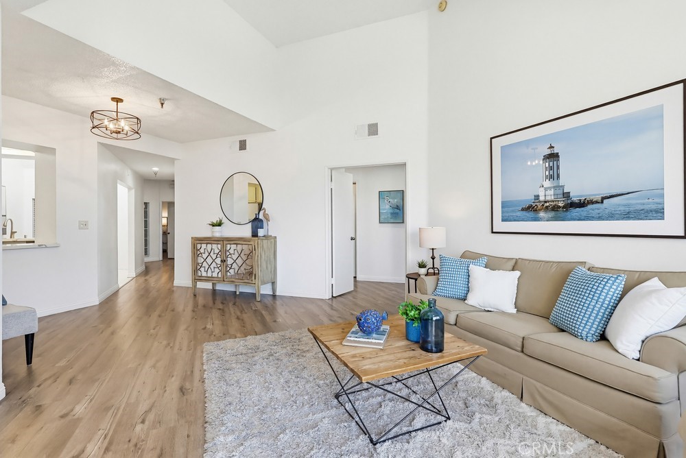 1450 Brett Place 305