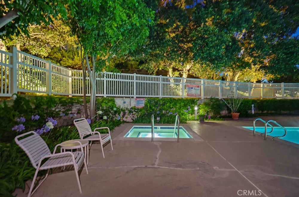 1450 Brett Place 305