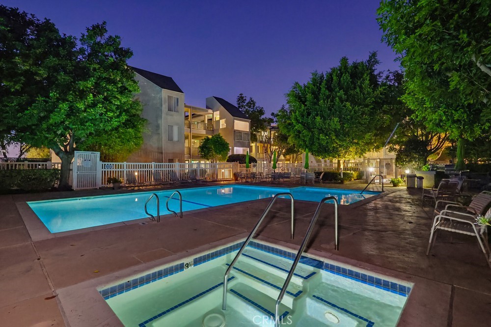 1450 Brett Place 305