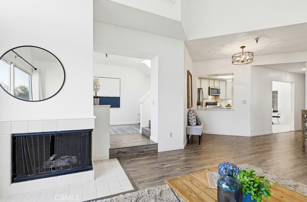 1450 Brett Place 305