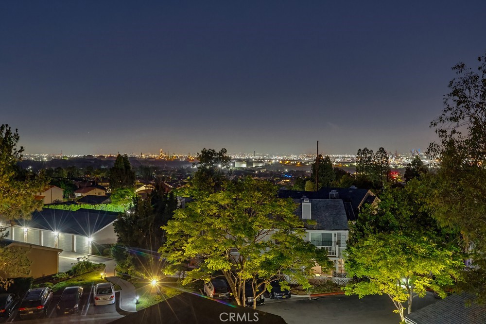 1450 Brett Place 305