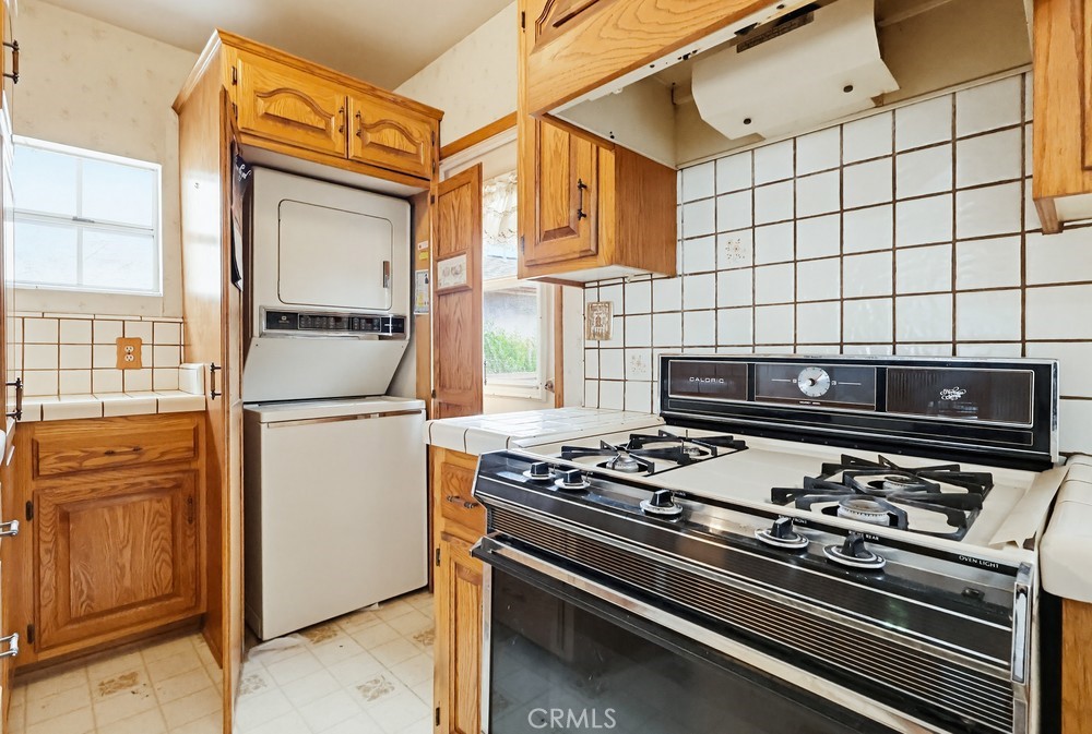 1509 W Santa Cruz