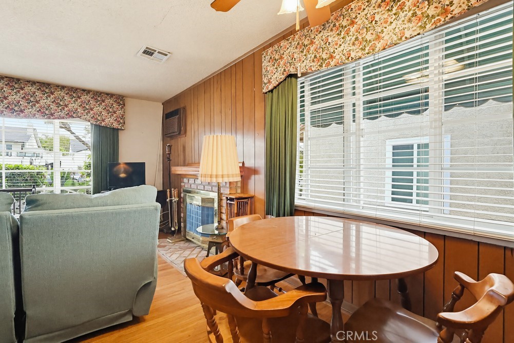 1509 W Santa Cruz