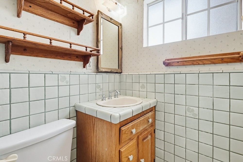 1509 W Santa Cruz