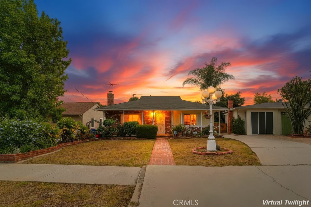 1509 W Santa Cruz