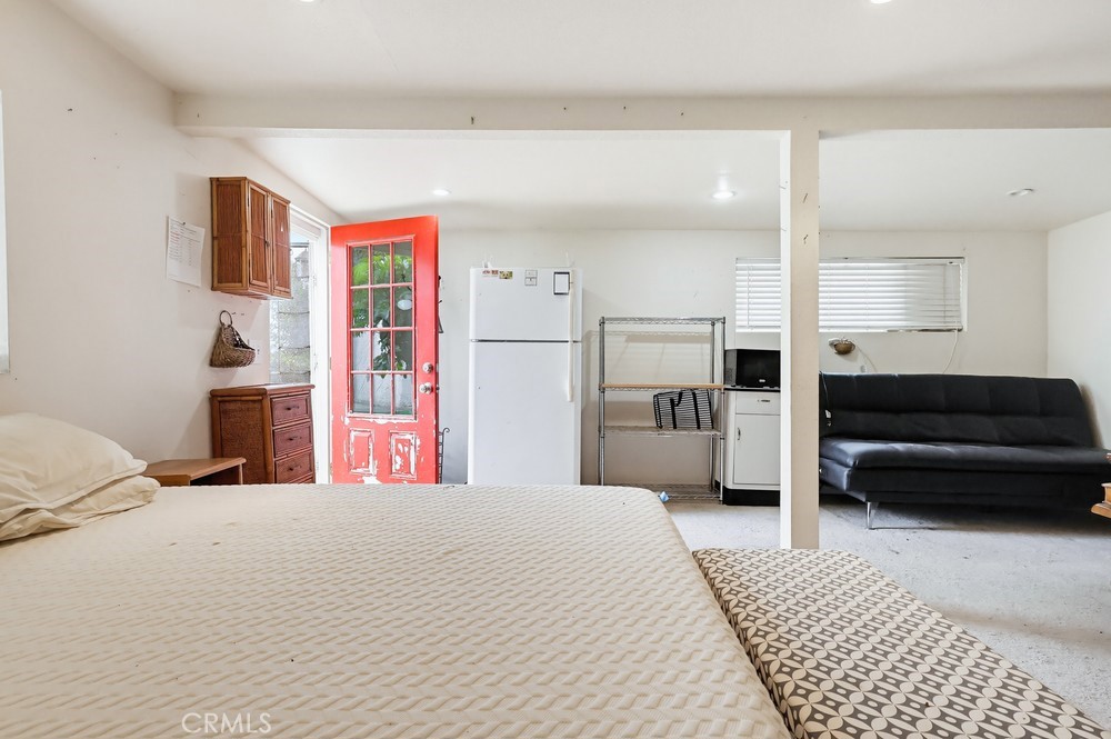 1509 W Santa Cruz