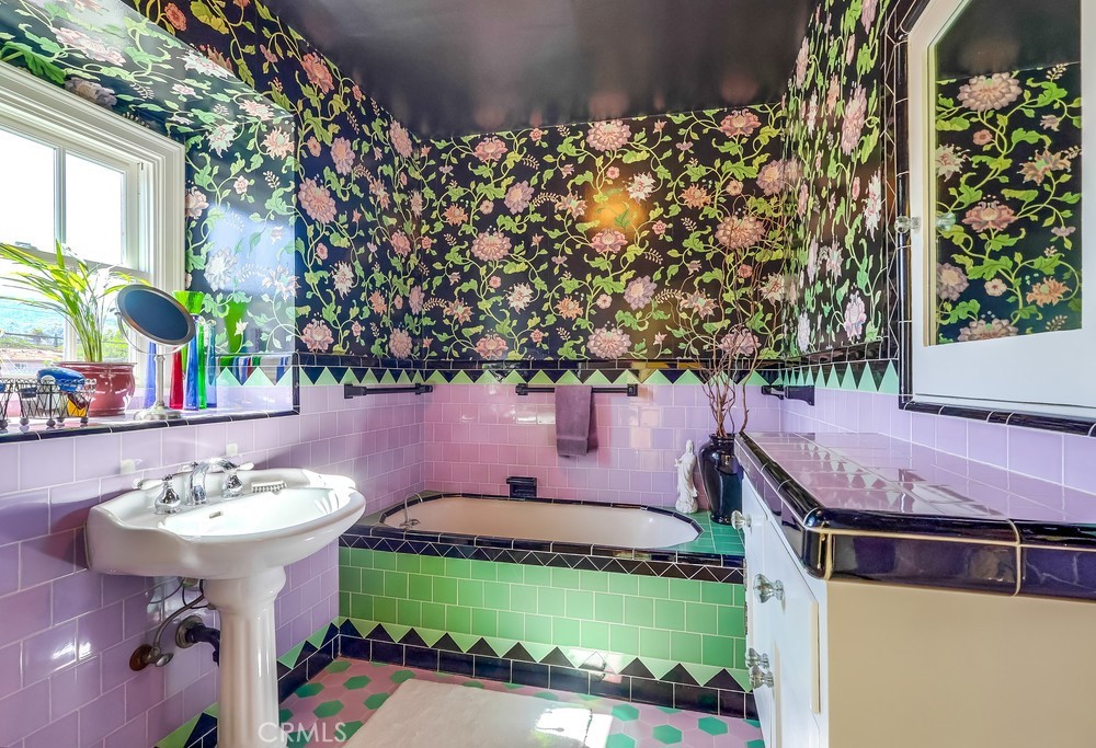 Windward House - San Pedro