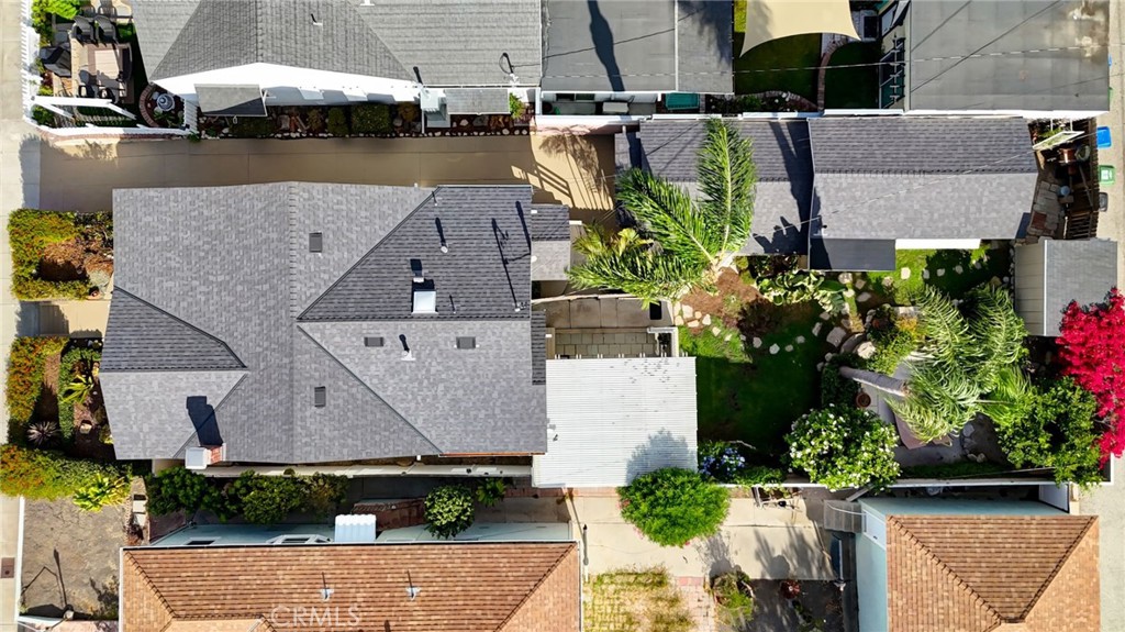 1227 W 17th Street