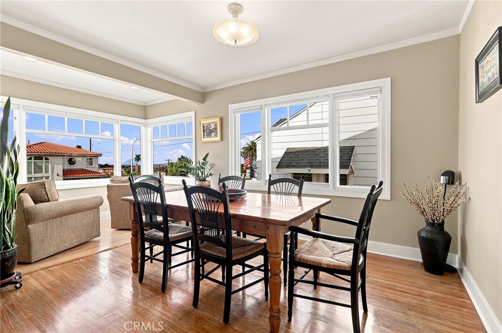 1227 W 17th Street
