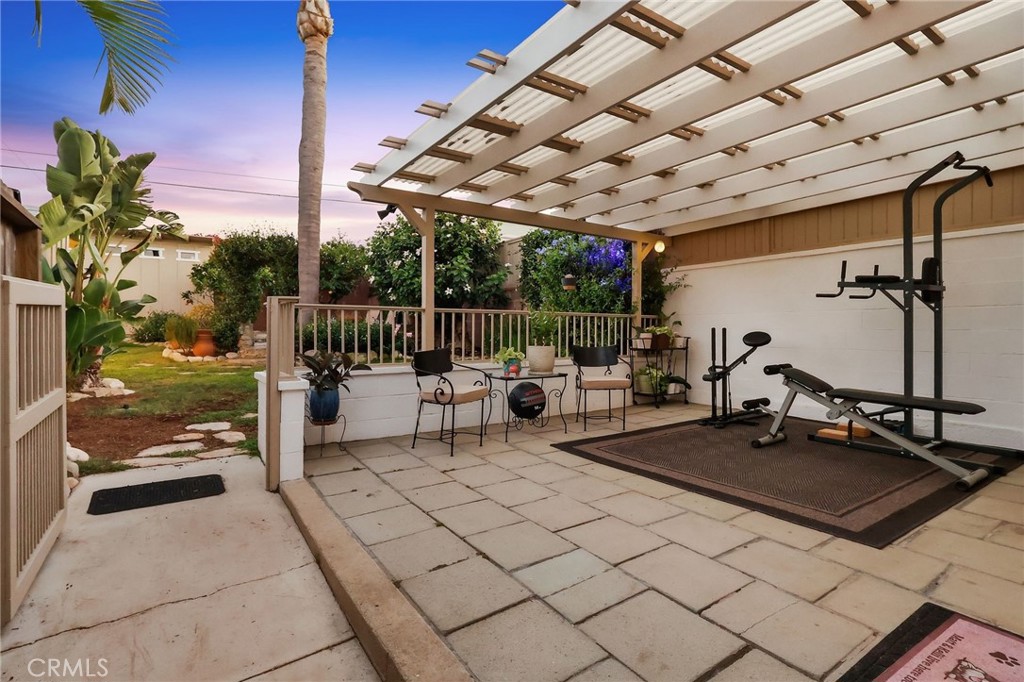 1227 W 17th Street