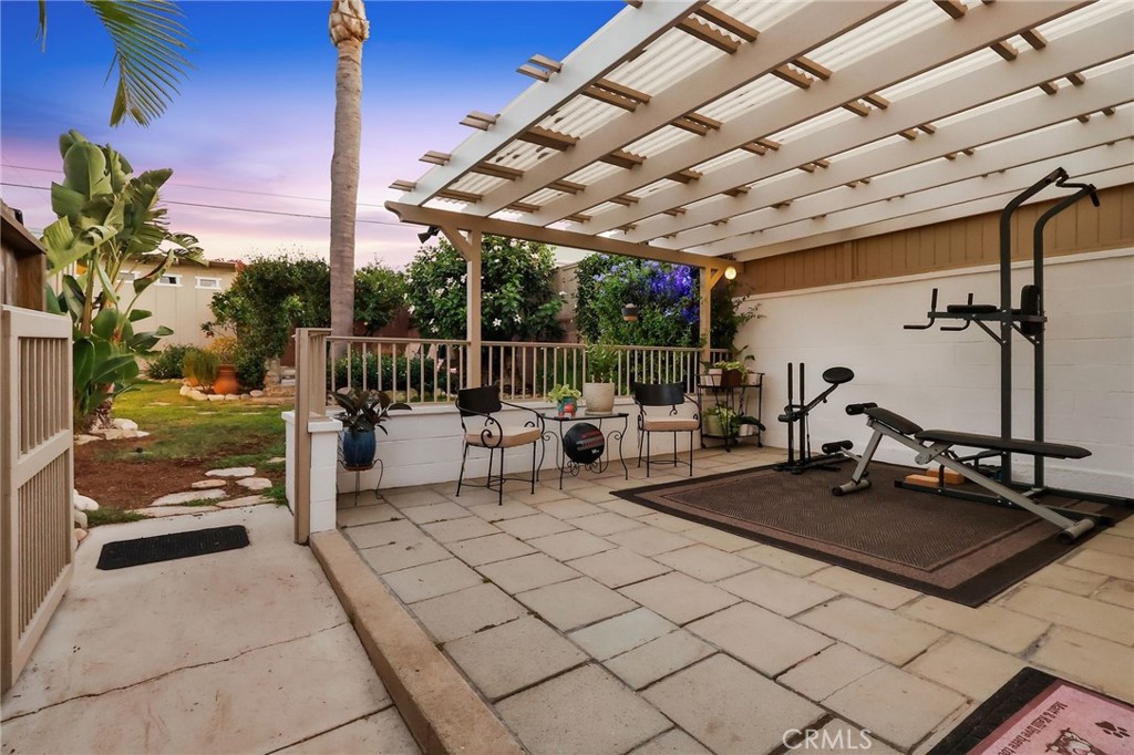 1227 W 17th Street