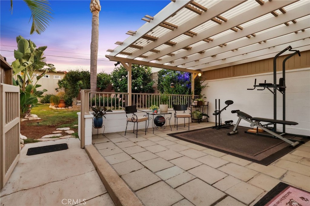 1227 W 17th Street